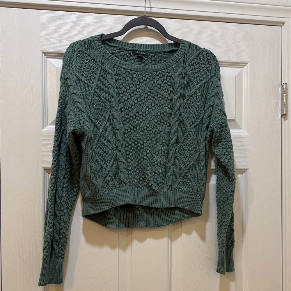 Wild Fable Green Cable Knit Cropped Sweater